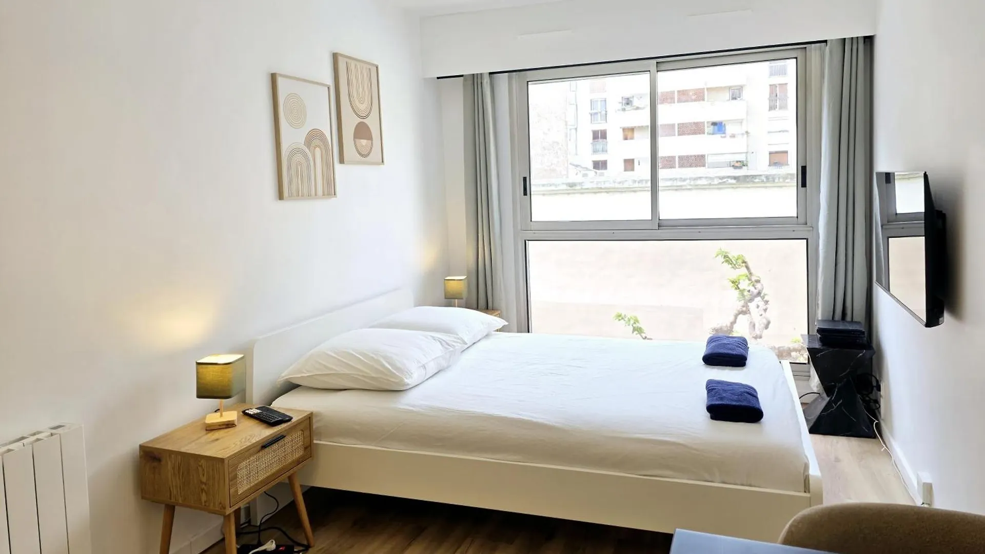 Cosy Apartments - Marseille Estiennes D'Orves - Hyper Central Students Apartment Close To Metro And Vieux-Port Frankrike